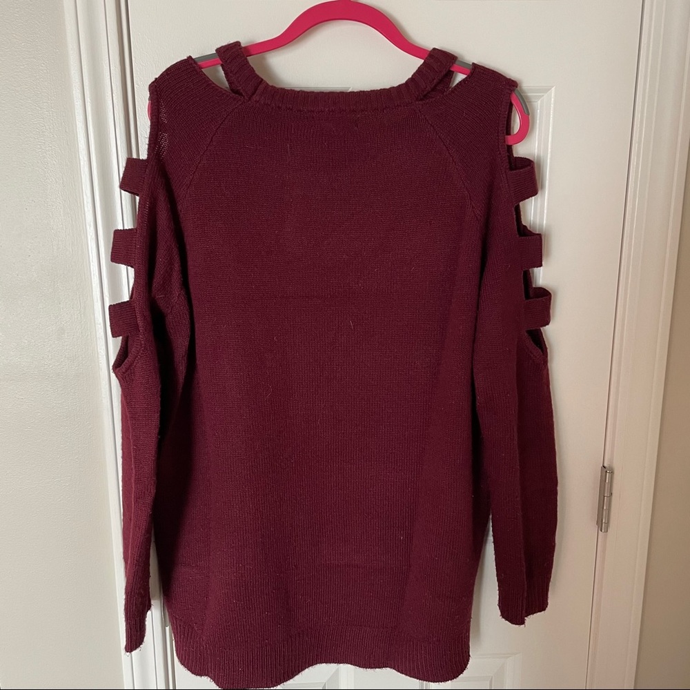 Maroon Open Shoulder Sweater - Picture 3 of 3